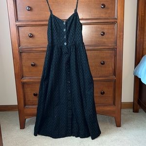 URBAN OUTFITTERS BUTTON DOWN BLACK MIDI DRESS